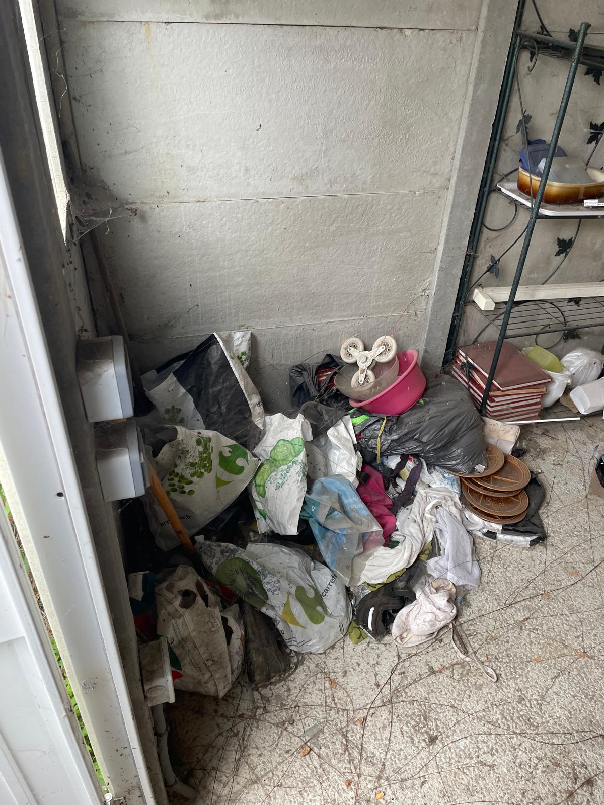 Comment garantir la sécurité de l’équipe sur un chantier extrême ? IMG 20250731 WA0024