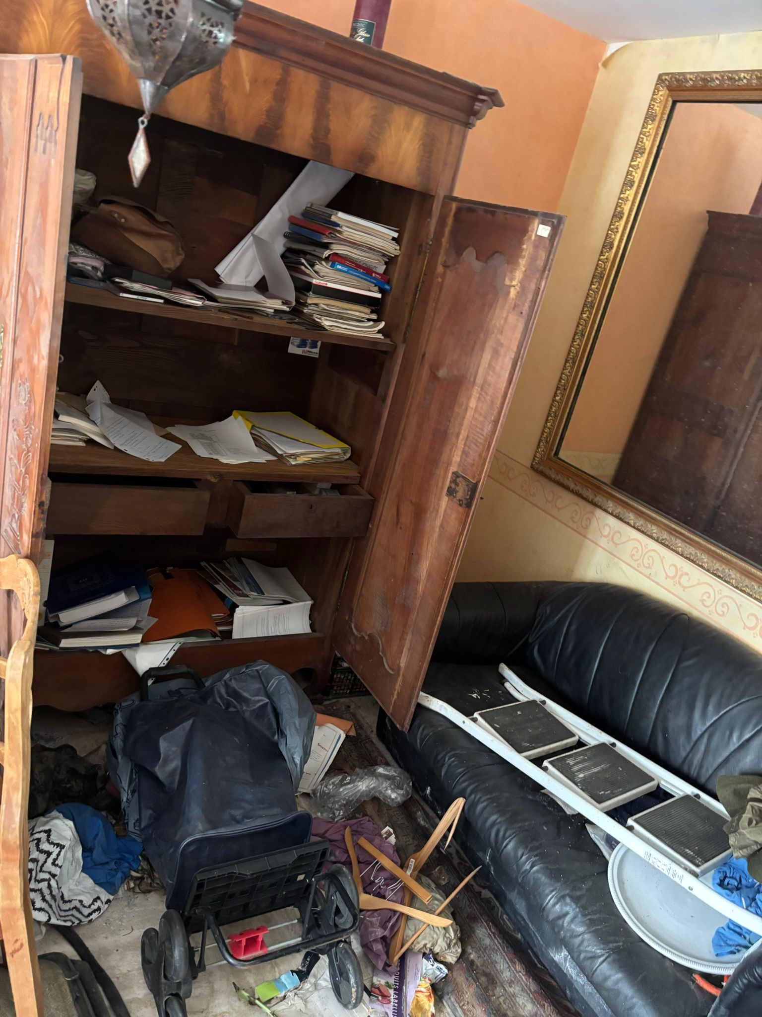 Quel suivi digital est proposé aux clients de SOS DC après l’opération ? IMG 20250901 WA0065